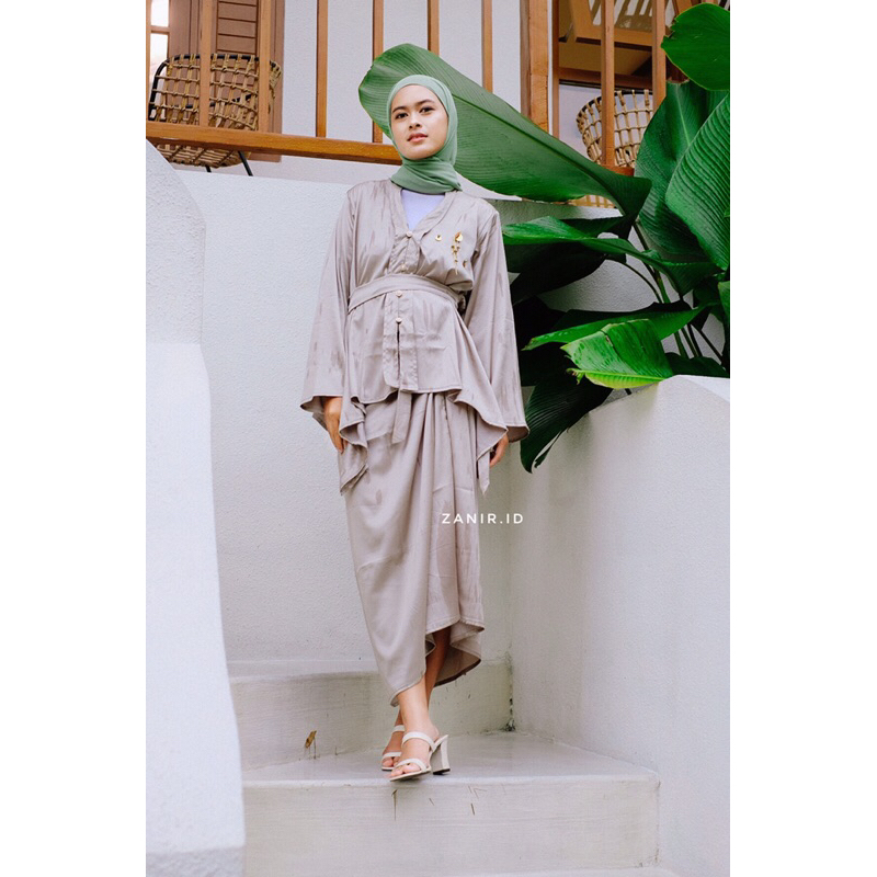Kaftan lebaran bahan silk murah berkwalitas