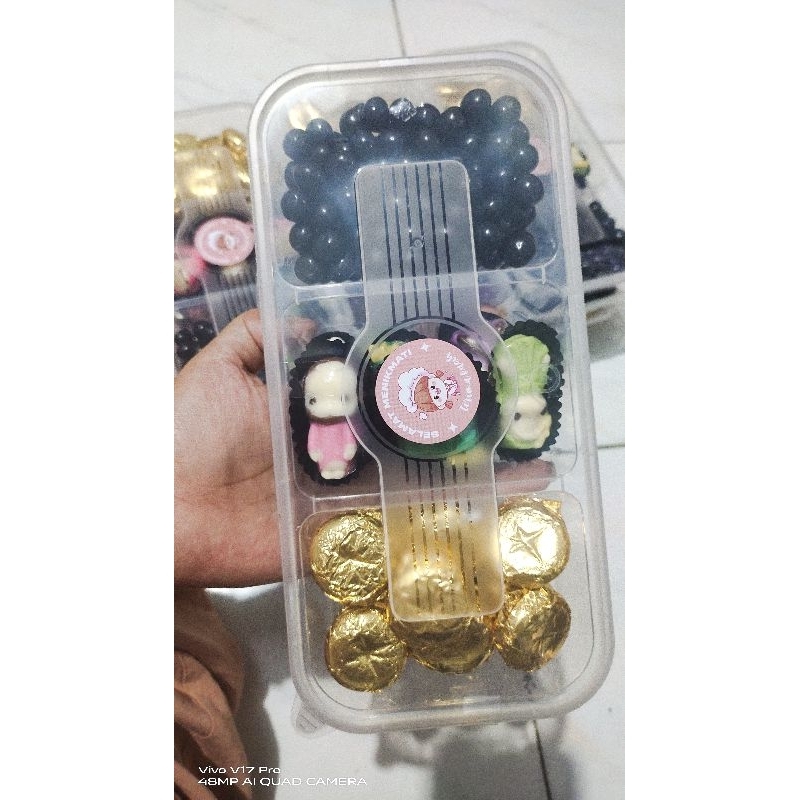Coklat Karakter Isi 3 sekat Coklat coin Coklat karakter IdulFitri Coklat Bola