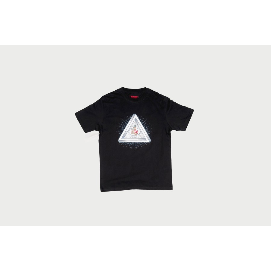Bebek Carok Official T-Shirt/ILLUMINATI