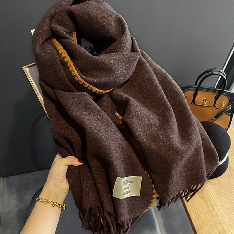 Syal &quot;Nagita&quot; 60 x 190 Anggun motif yang mewah Bahan High Grade Cashmere Immitation