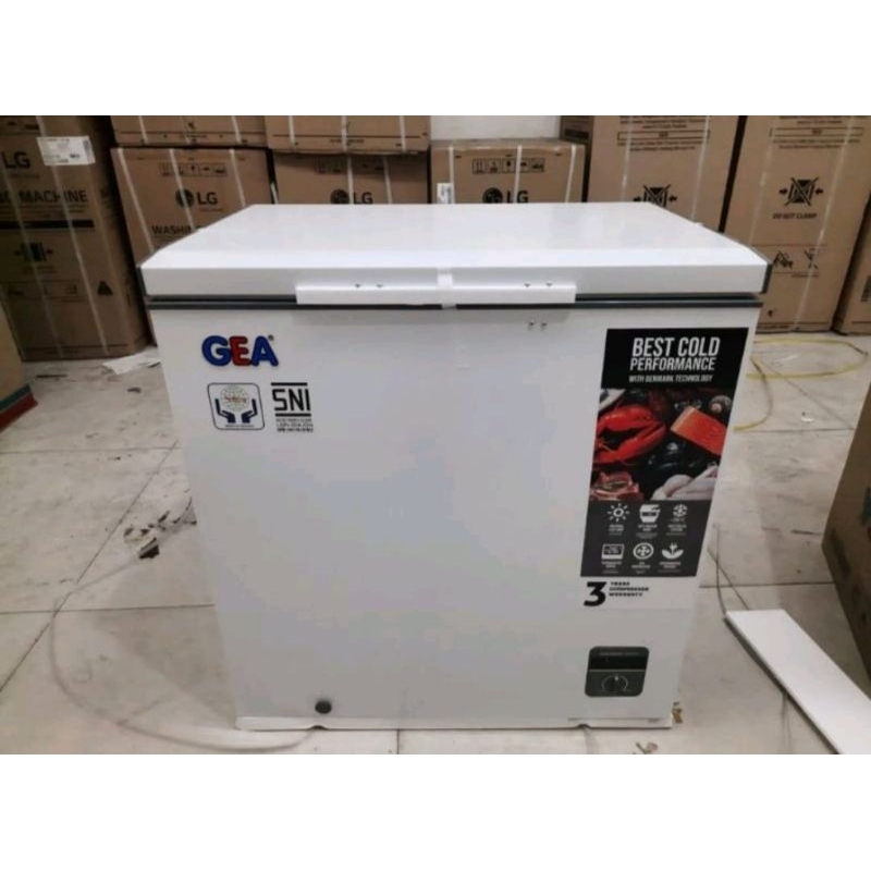 GEA Chest Freezer AB-208 Kapasitas 210 Liter Freezer Box