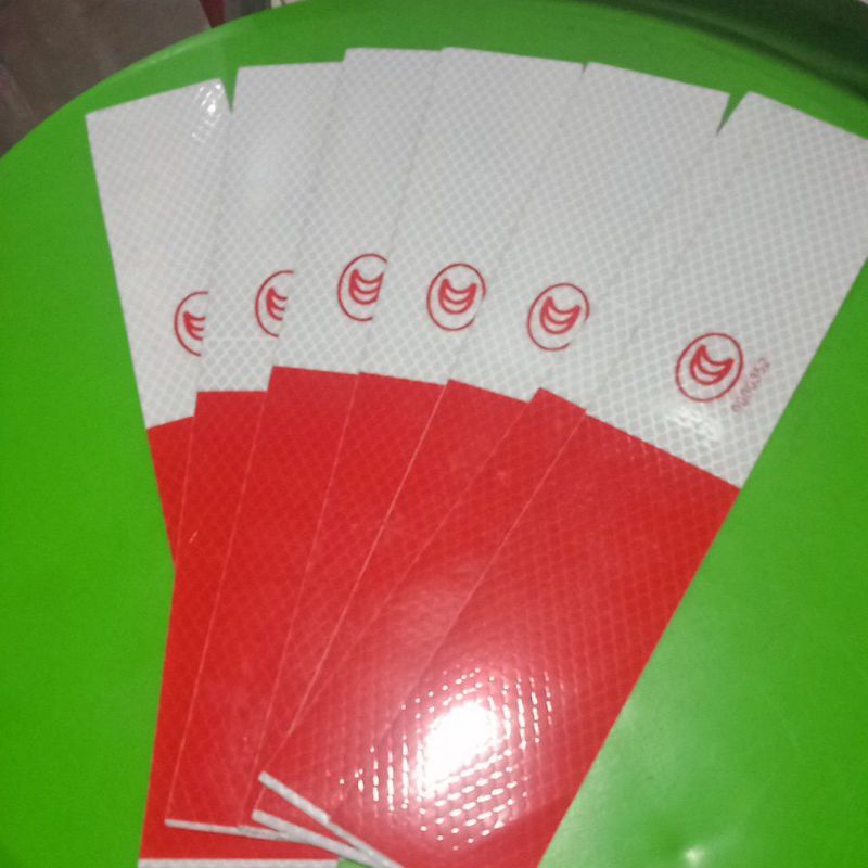 STICKER REFLECTOR WARNING DESIGN MERAH PUTIH STICKER REFLECTOR PEMANTUL CAHAYA