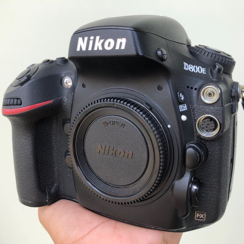 Nikon D810 Body Only termurah di Shoppe