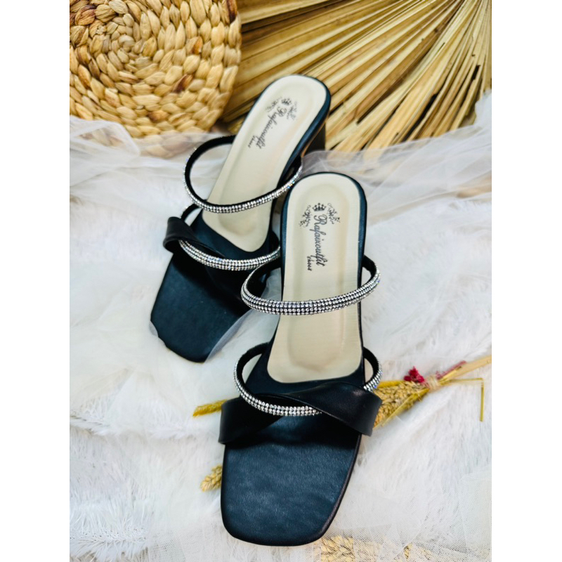 sandal wanita mindie putih hitam 5cm tahu