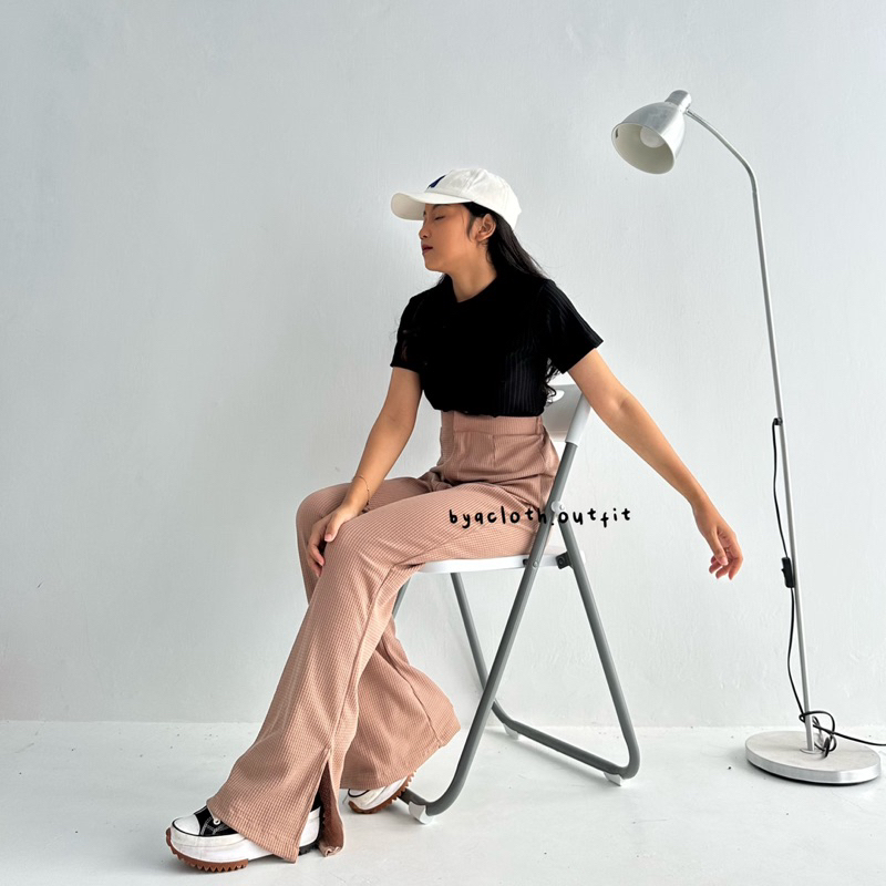 Velve Slit Knit Pants - Celana Knit Waffle Slit - Celana Kulot Knit Rib Panjang - Knit Pants - Loose Pants Highwaist Kulot Panjang Basic Strech Premium Korean - Celana Anti Kusut - Pants Ironless