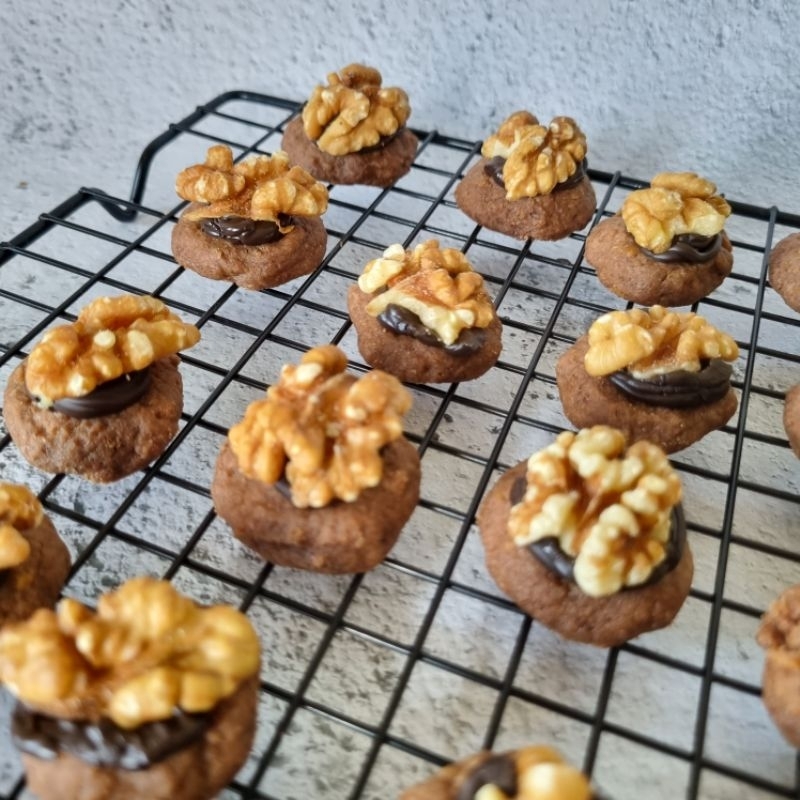 

WALNUT COOKIES