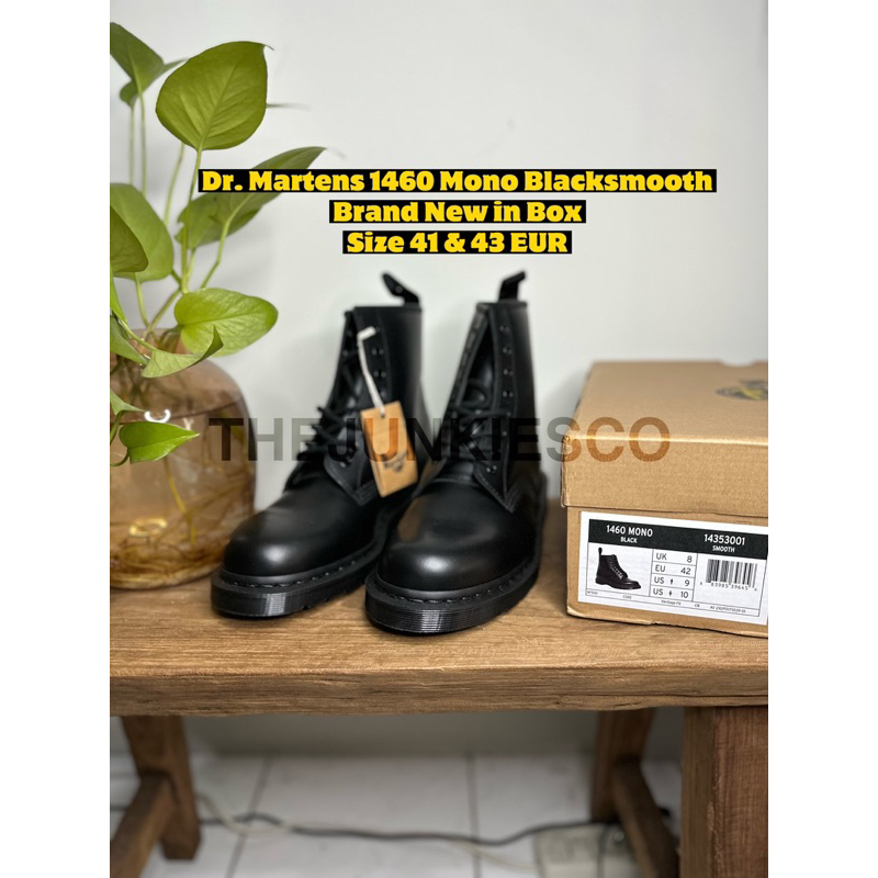 Sepatu Dr. Martens 1460 Mono Black