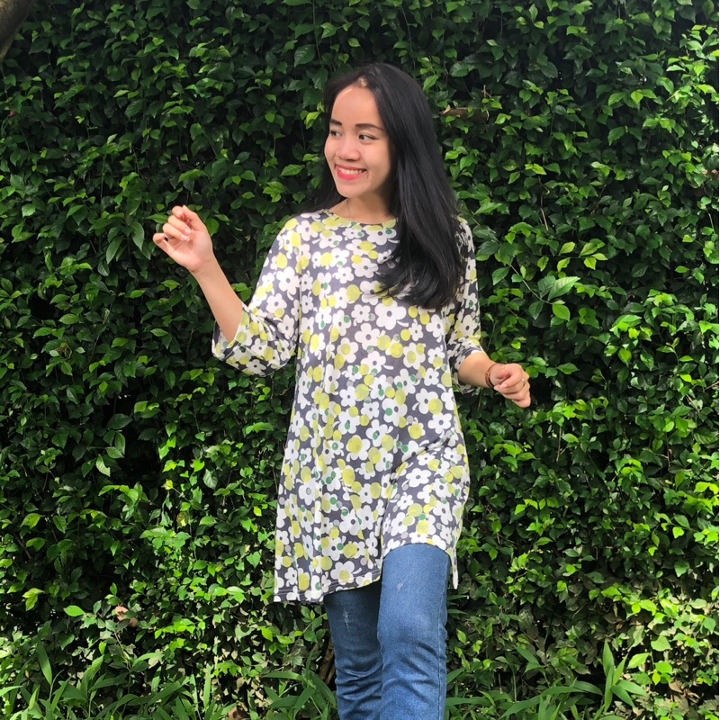 Defect Bunga Putih - Blouse Tunik - Motif Bunga PD51