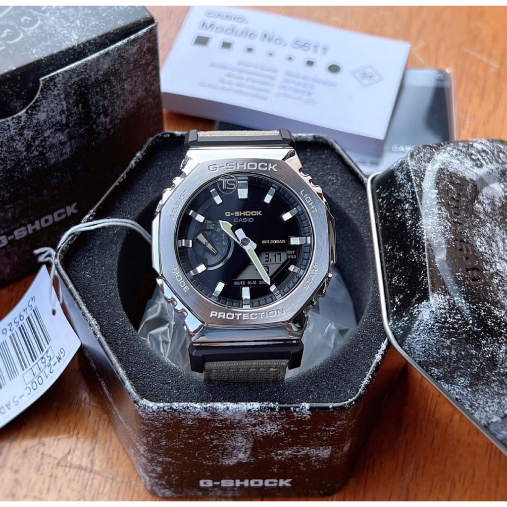 Jam Tangan Pria CasiOak With Fabric Strap G-Shock Utility Metal GM-2100C-5A