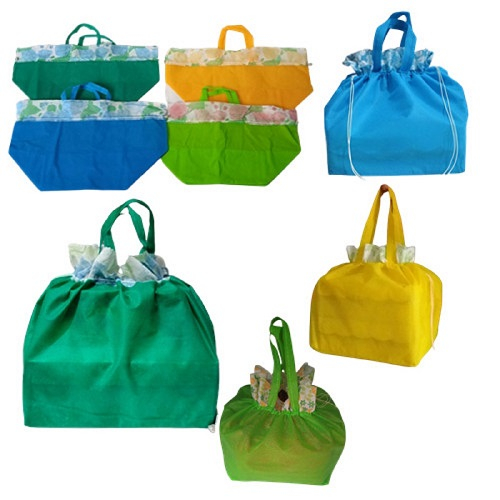 Tas Hajatan Serut 12 Pcs Warna Motif Bunga Uk 20 Cm Goodie Bag Serut Polos Bunga