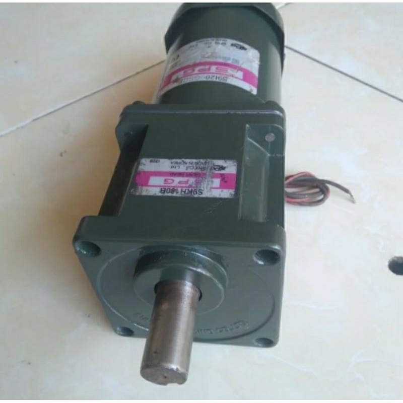 Ac Motor Gearbox S.P.G Ratio 1:3 200W