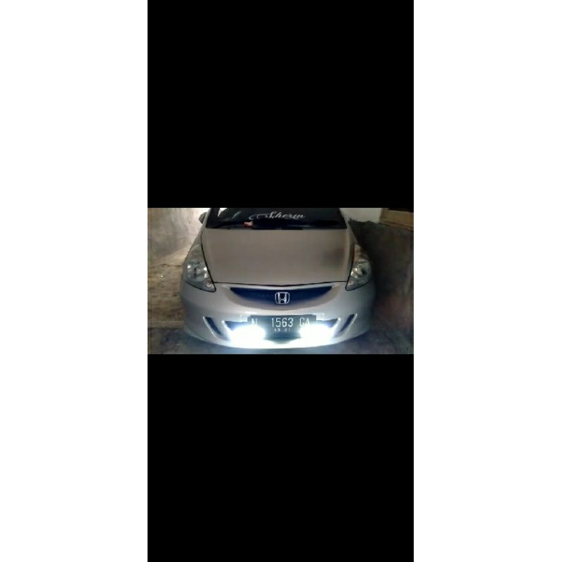 lampu sorot led mobil