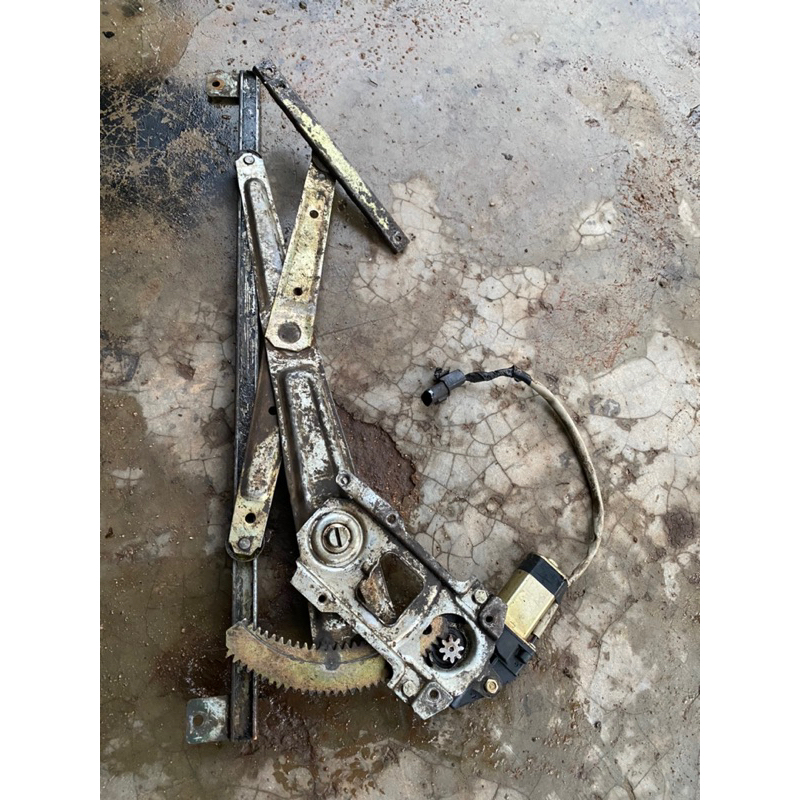 regulator kaca power window kuda