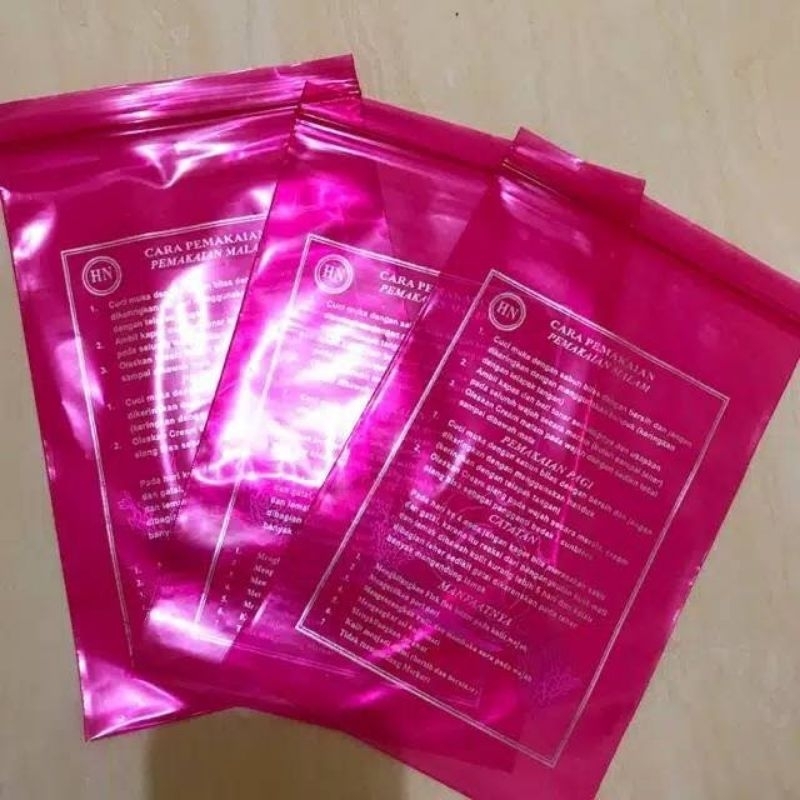 Plastik pink hn ukuran 15gram