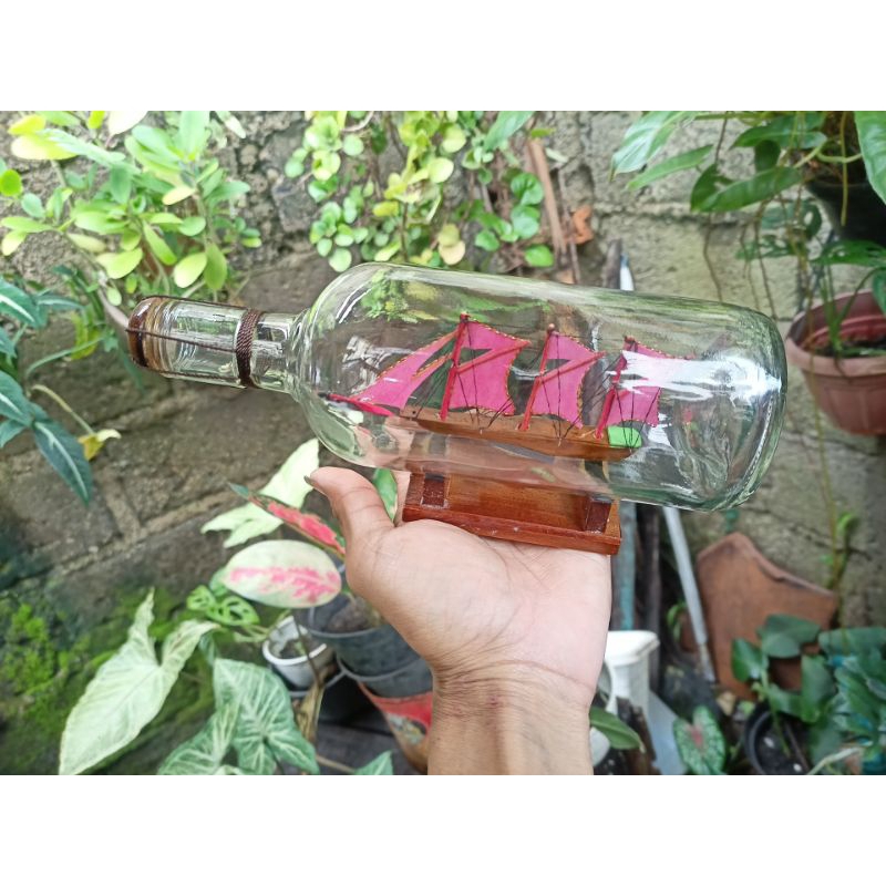 miniatur mini atur perahu kapal dalam botol pajangan hiasan rumah kantor meja dekorasi Miniatur Kapa