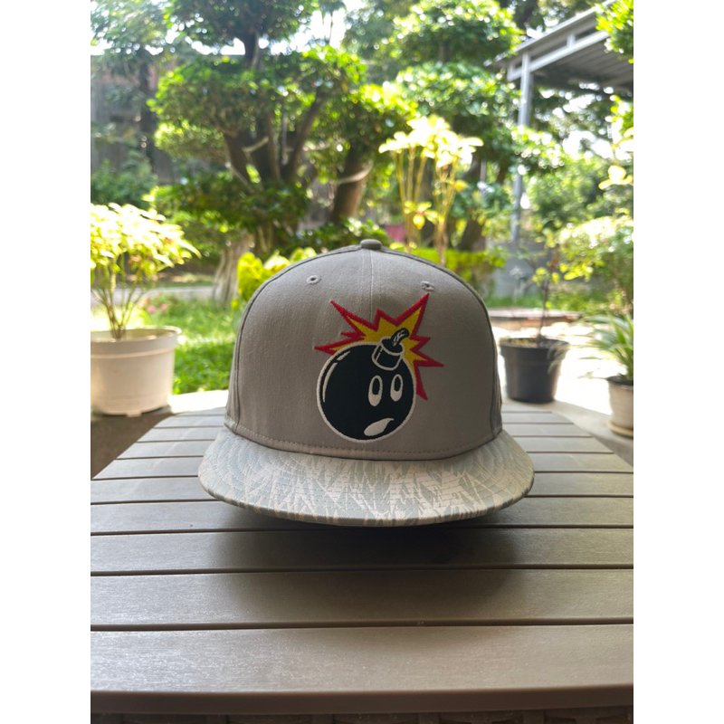 New Era x The Hundreds