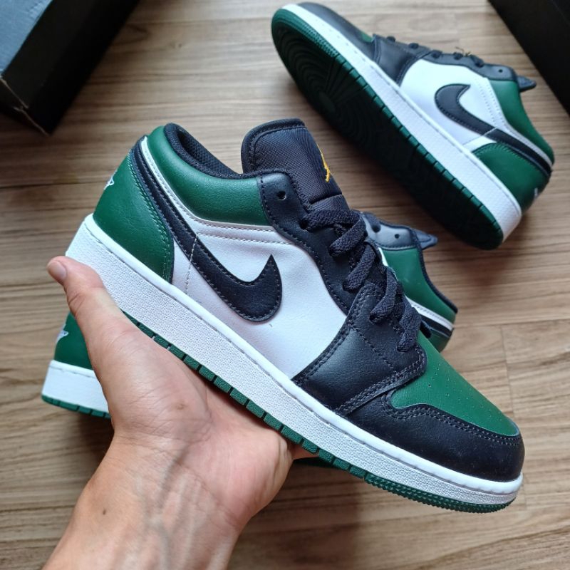 Air Jordan 1 Low Green Toe (GS) || black green pine white