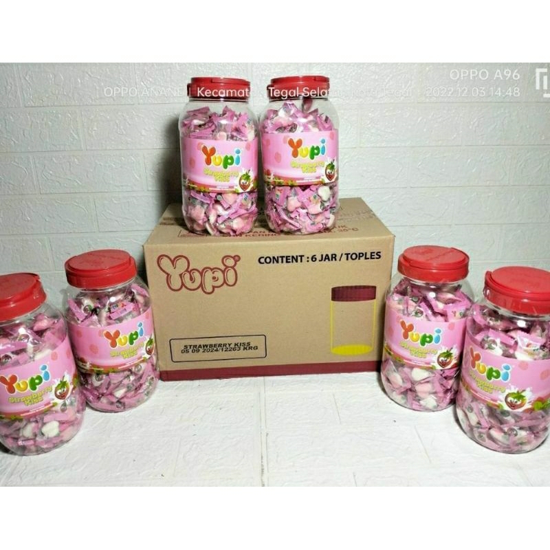 

Permen Yupi Kiss Jar 300gr(125pcs) toples