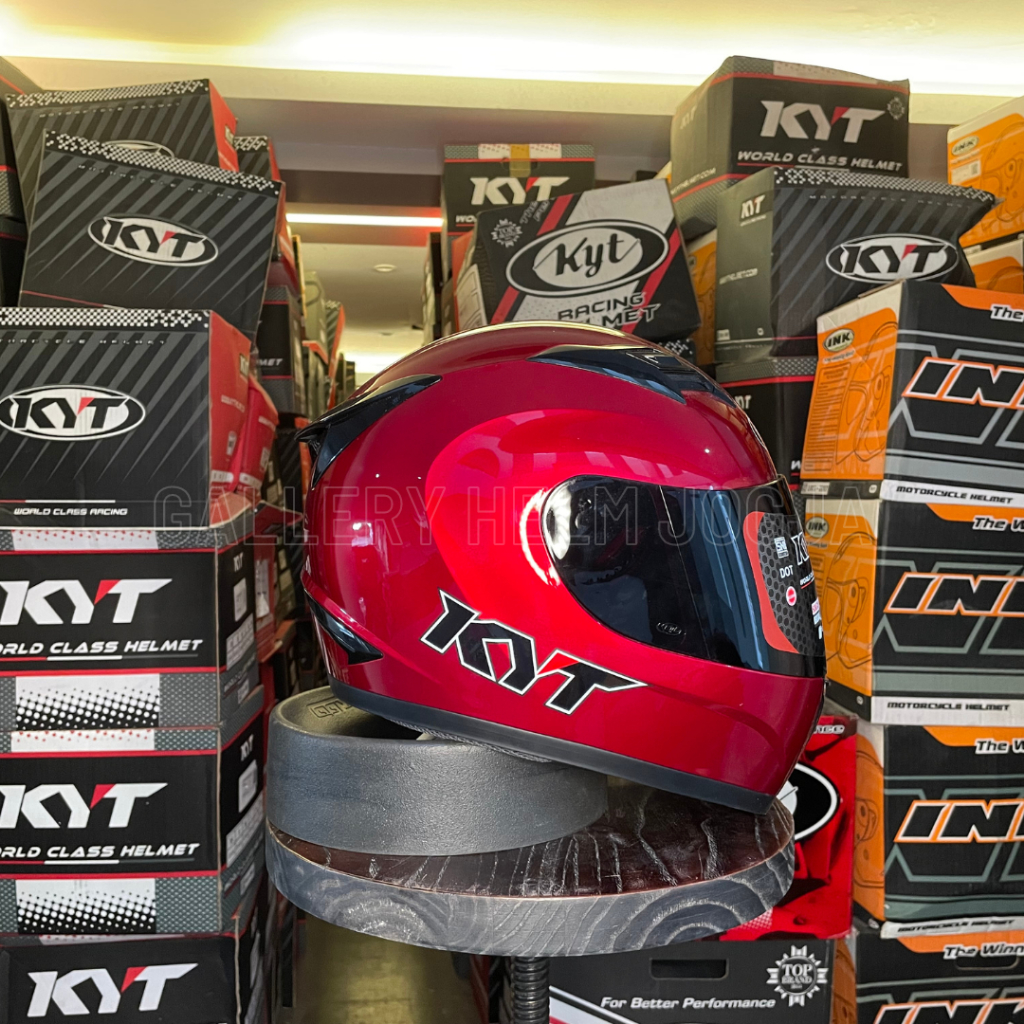 KYT R10 Solid Red Maroon / KYT R10 polos / original 100% / helm kyt / helm full face  / 100% origina