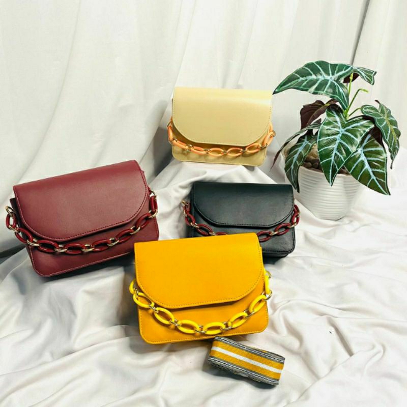 tas selempang tali panjang cewek wanita remaja polos jual tas kecil simpel elegan tas murah surabaya