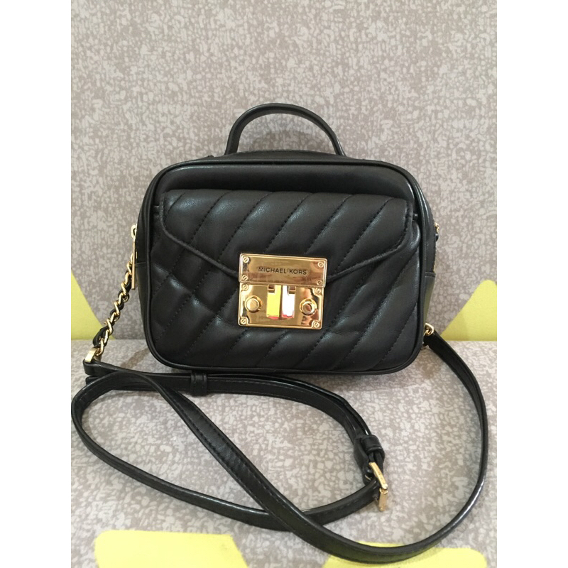 MK Rose quilted camera bag