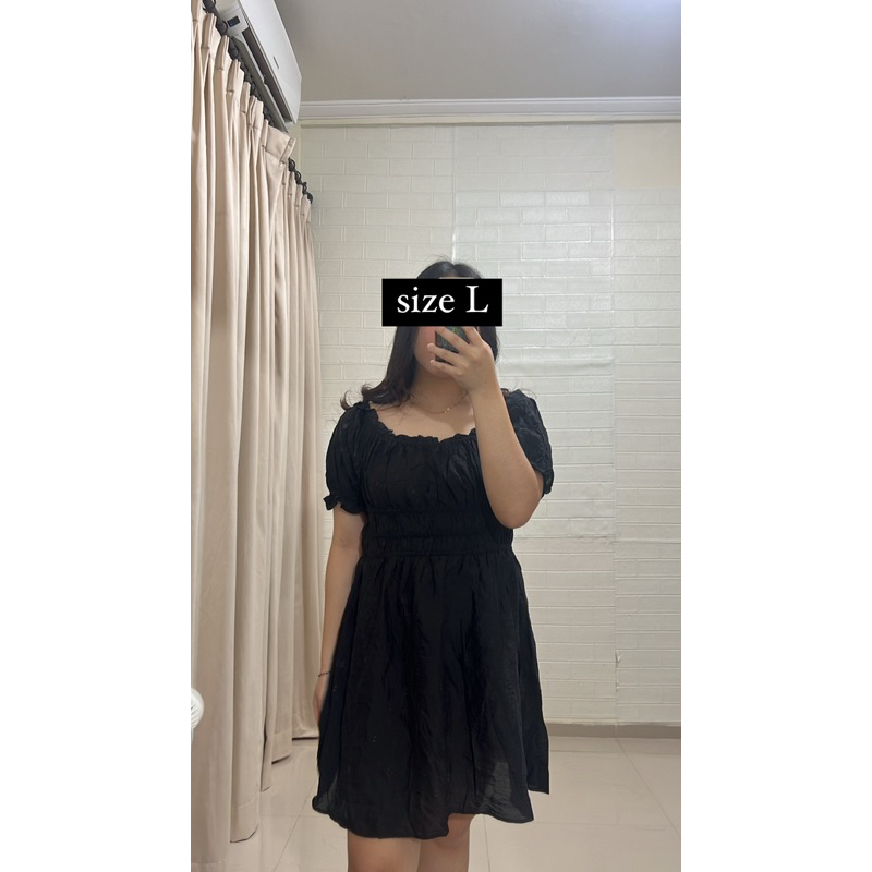 HM Smocked Dress Black