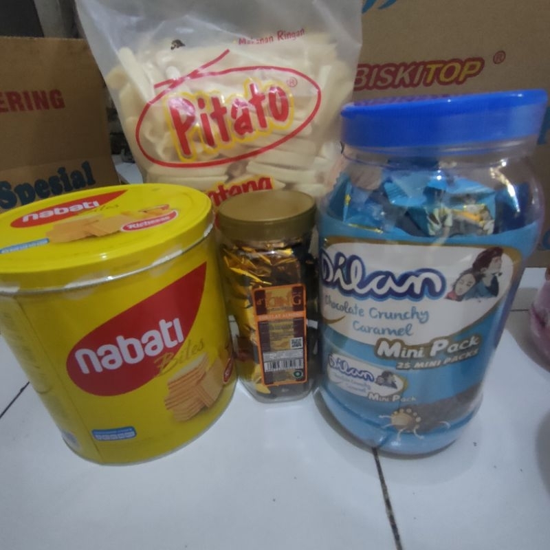 

paket snack lebaran