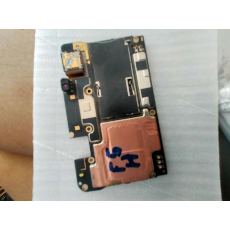 OPPO F5 RAM 3/32 MESIN HIDUP NORMAL