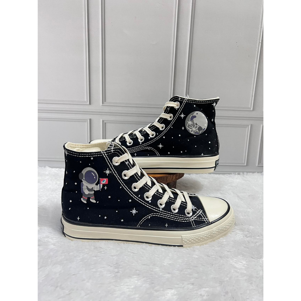 IMPORT Sepatu Pria Import Casual Trendy Sneakers Sekolah Kanvas Dewasa Remaja Karakter Astronot Ukuran 39-44