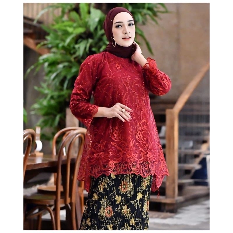 Melia Kebaya - Setelan Kebaya Blouse Azkia / Set Kebaya Rinjani Rok Plisket / Kebaya Wisuda Modern