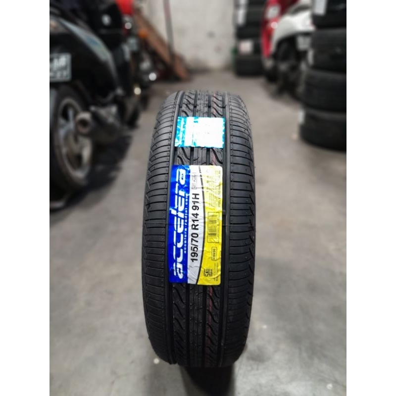 Ban Mobil Tubles Ring 14 195 70 Accelera Eco Plush Radial R14 195/70 Baru