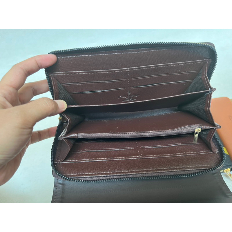 HIMALAYA- DOMPET PANJANG TUTUP ELPI GIANT FULL EMBOS FREE BOX+ PAPERBAG