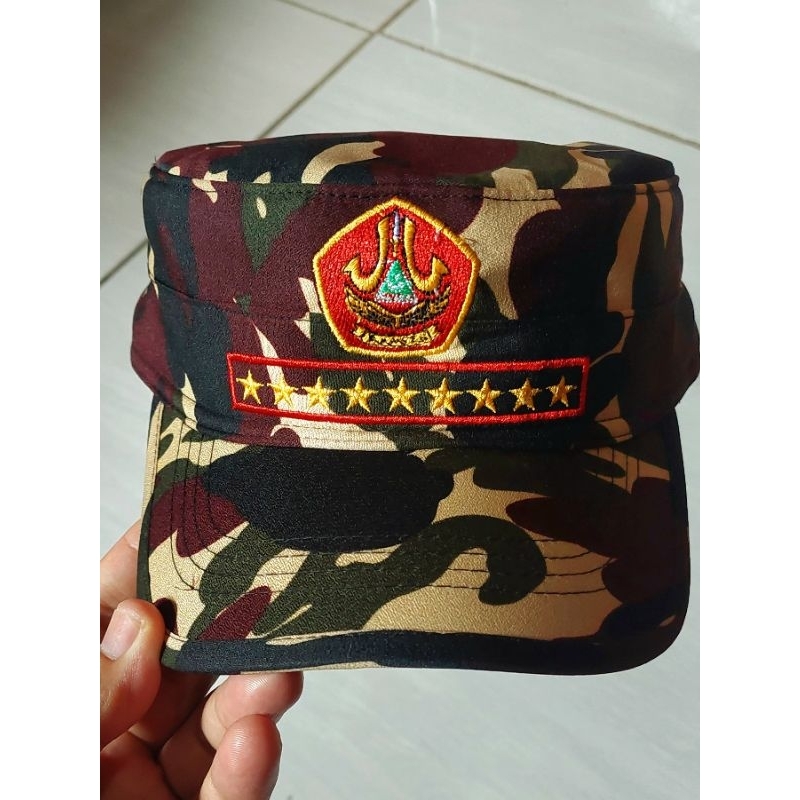 TOPI KOMANDO BANSER BINTANG 9