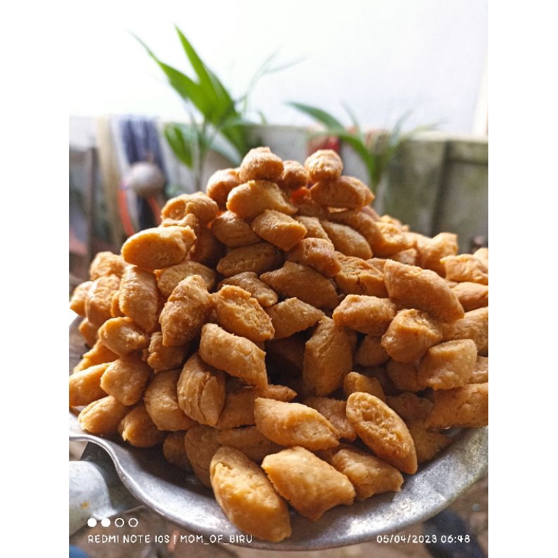 

Kue Biji Ketapang Uk. 1000 ml