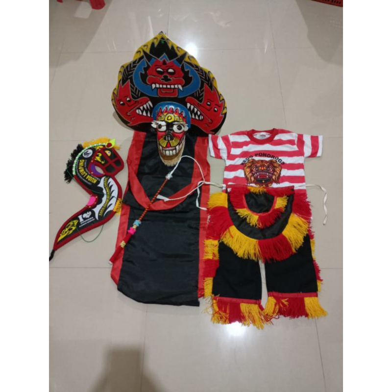 Paket barongan baju dan kuda . paket barongan caplokan baju dan kuda murah .barongan. barongan murah. barongan anak. barongan telon. caplokan. caplokan murah. caplokan anak