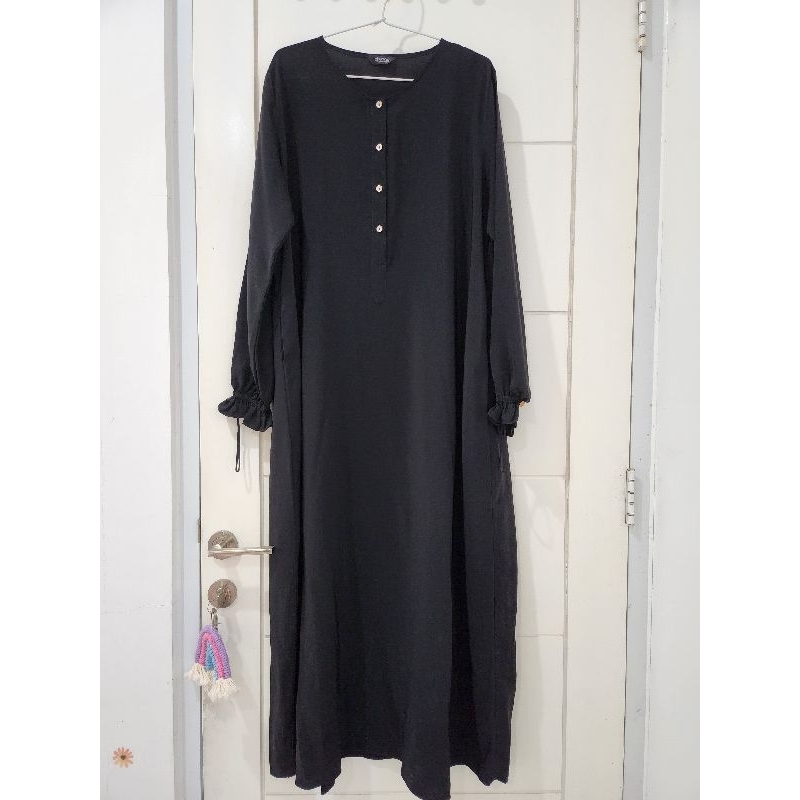 Preloved Kasya dress Black S Aljenna