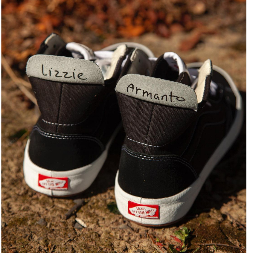 VANS SK8-HI PRO THE LIZZIE BLACK WHITE ORIGINAL 100%