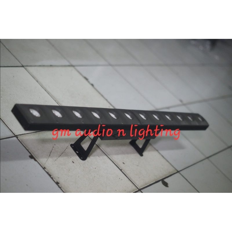 LAMPU WALL WASHER WARMWHITE