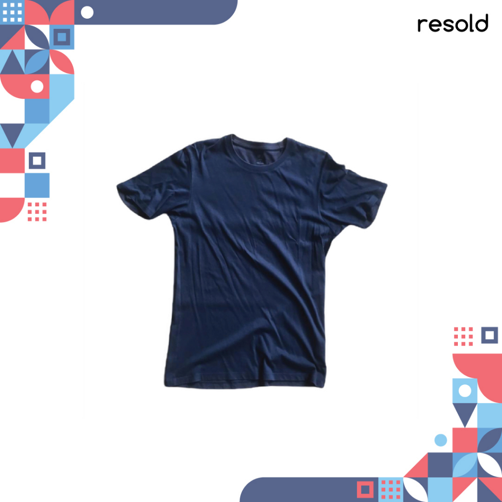 Kaos Pria Lengan Pendek Uniqlo Supima Navy Biru Tua Bekas Second