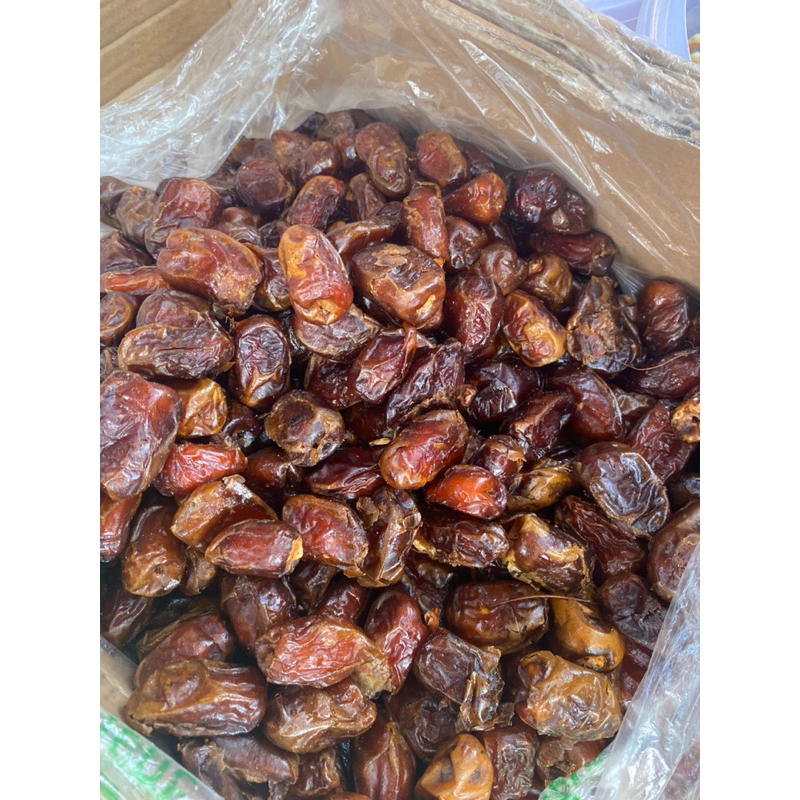 

KURMA PREMIUM 1KG MURAH BANDUNG / KURMA CURAH KILOAN MURAH BANDUNG