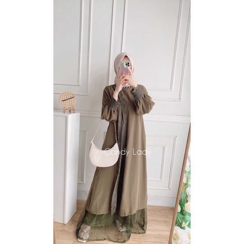 Zahra Pearly Maxi