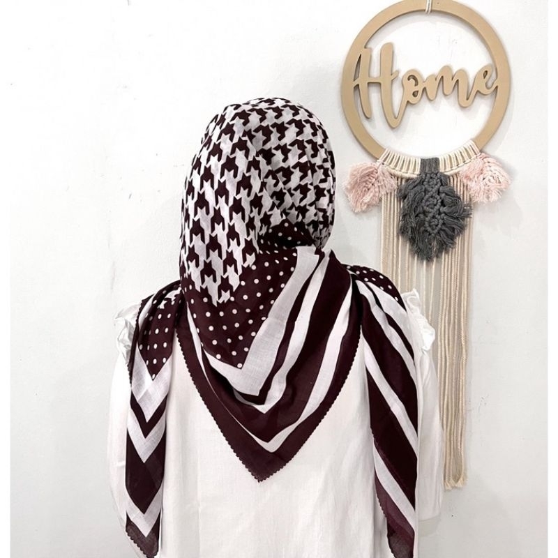 HIJAB MOTIF/MOTIF DEEKA/DEEKA MURAH/HIJAB SEGIEMPAT