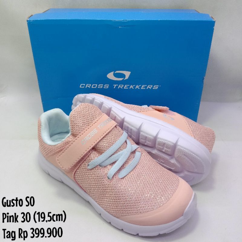 (Size 30) SEPATU SNEAKERS ANAK WANITA CROSS TREKKER BY PAYLESS