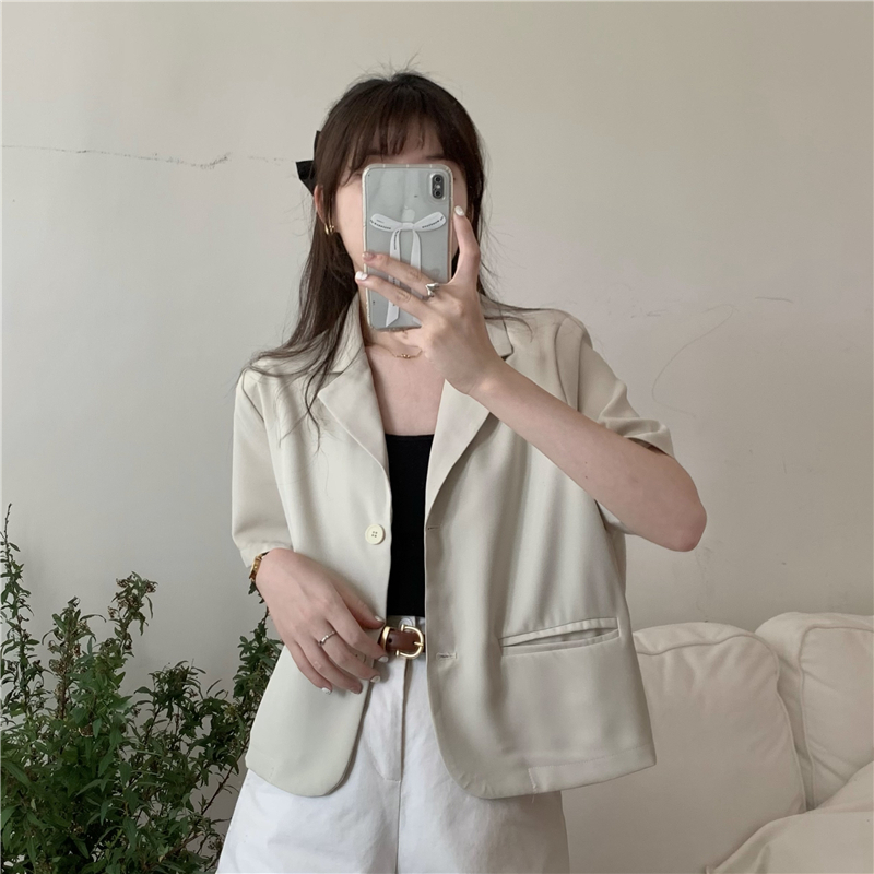 Blazer Crop Wanita Korean Style Blezer Lengan Pendek Hitam Outer Polos