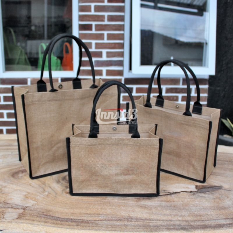 Tas Goni Laminasi List Veterban HITAM with Magnetic Closure