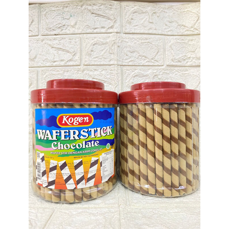 

Kogen Wafer Stick Cokelat 600 gr / Astor Coklat 1 Dus isi 6 Toples