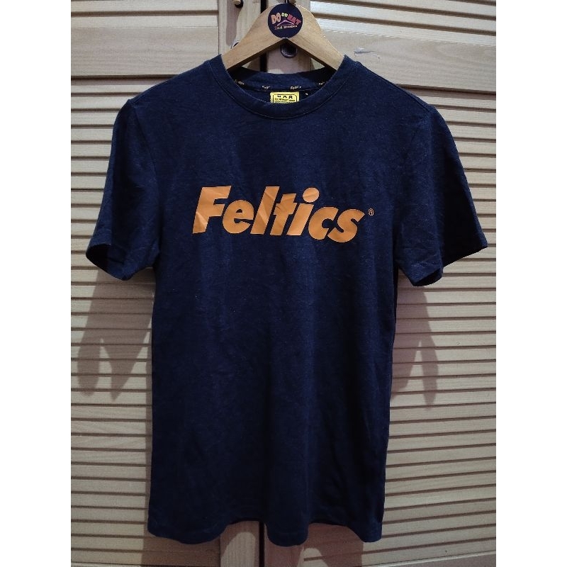 Baju Kaos Feltics