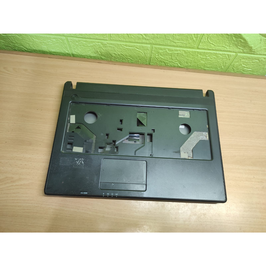Kesing Casing Bawah Bottom Case Laptop Acer 4739