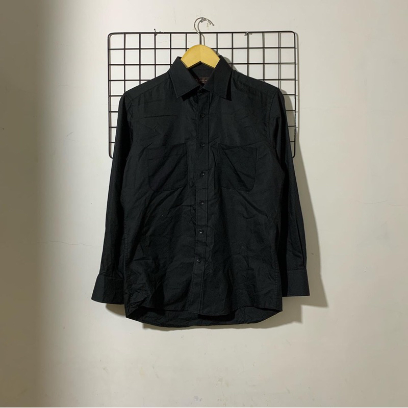 Kemeja Hitam Bruno Baffi