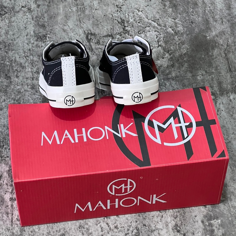 Mahonk Sneakers - Sepatu Snekers Casual Pria Wanita Original Lokal Brand